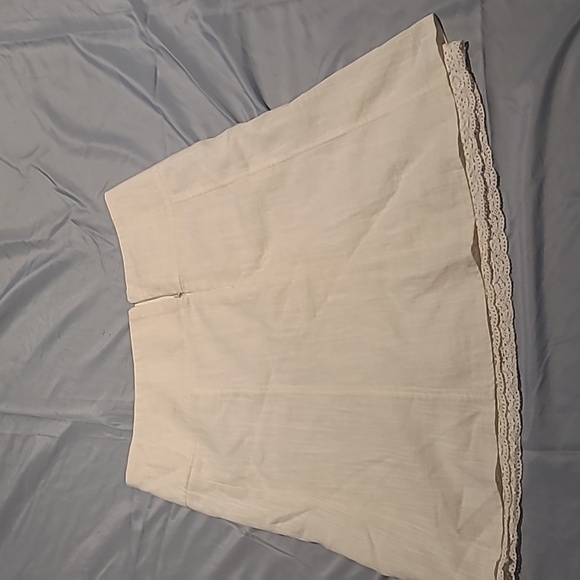 Skirt - Picture 2 of 2